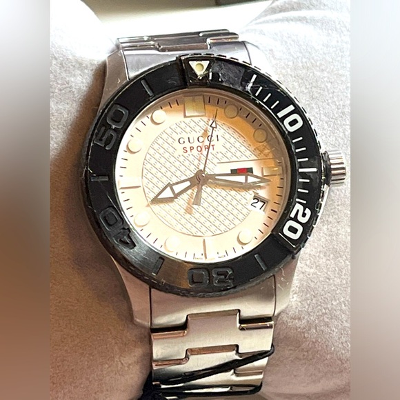 *READ.. GUCCI G-Timeless Sport Steel Men's Luminescent Watch YA126250 - Picture 1 of 15
